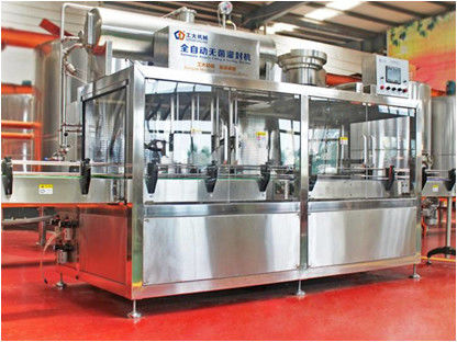 qualidade  2 In 1 Packing Production Line 5L Tinplate Barrel Aseptic Bottle Filling Capping Machine fábrica