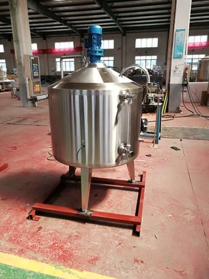 Planta da cervejaria do equipamento comercial pequeno da fabricação de cerveja mini elétrica ou vapor