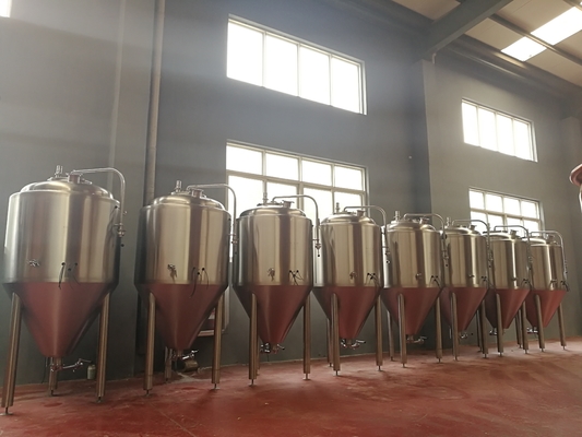 Cônico Jacketed home do tanque de fermentação da cerveja dos sistemas da fabricação de cerveja da barra do bar/cerveja grande