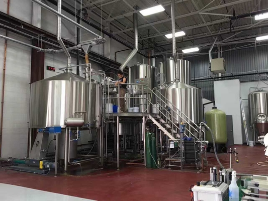 Aquecimento de vapor de aço inoxidável do equipamento da fabricação de cerveja de cerveja do ofício de quatro embarcações