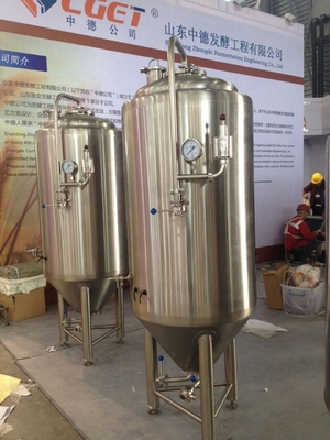 equipamento da fabricação de cerveja de cerveja do ofício de 3BBL 5BBL 7BBL com pés de apoio resistentes