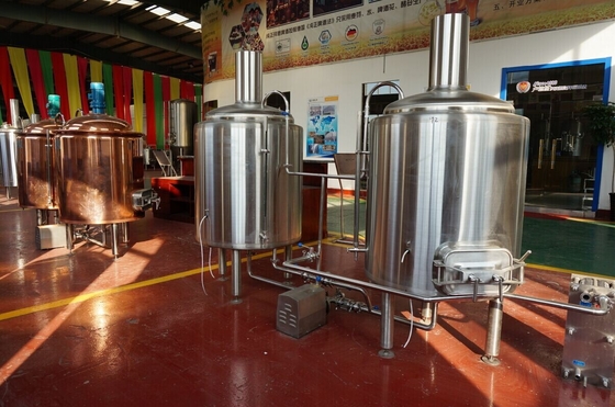 Equipamento automatizado 304 de aço inoxidável da cerveja do sistema da fabricação de cerveja de cerveja micro