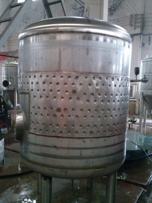Planta de aço inoxidável da fabricação de cerveja do ofício do sistema da cervejaria do equipamento do Microbrewery do Turnkey
