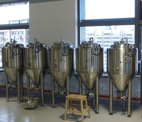 20 espessura de aço inoxidável do aquecimento de vapor 3Mm do equipamento da fabricação de cerveja da cervejaria do tambor