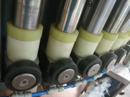 Linha de produção de alta velocidade máquina de enchimento e tampando da água engarrafada da cervejaria