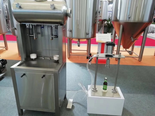 máquina de engarrafamento de vidro automática de 50Hz SUS304 para a cerveja/bebida