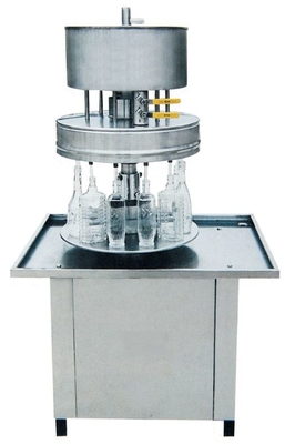 A máquina de engarrafamento de vidro 3 bondes de Vinager da uva põe em fase 2000Bph 380V 50Hz