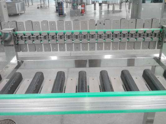 Máquina tampando de enchimento de lavagem de engarrafamento automatizada 6000 BPH do equipamento da bebida
