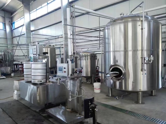 tamanho médio 380V ou 220V do equipamento do Microbrewery de 3bbl 5Bbl 7Bbl 10Bbl personalizado