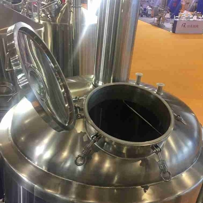 Equipamento 100L de aço inoxidável 200L 300L do Microbrewery do aquecimento de vapor pelo grupo