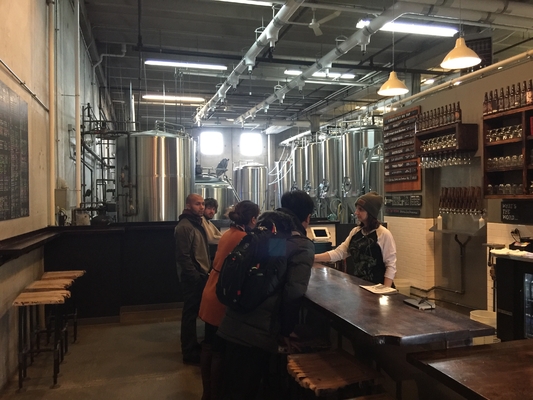equipamento comercial pequeno da fabricação de cerveja da cervejaria do direto-fogo 3.5bbl cabido em um aquecimento direto do recipiente 40Hq