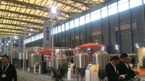 Embarcação inoxidável da fermentação do grande equipamento de aço inoxidável da fabricação de cerveja