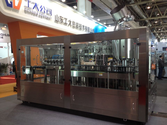 Equipamento de engarrafamento 3 da cerveja automática grande da capacidade em 1 5000 Bph - 6000 Bph