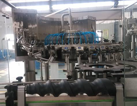 Equipamento de engarrafamento 3 da cerveja automática grande da capacidade em 1 5000 Bph - 6000 Bph