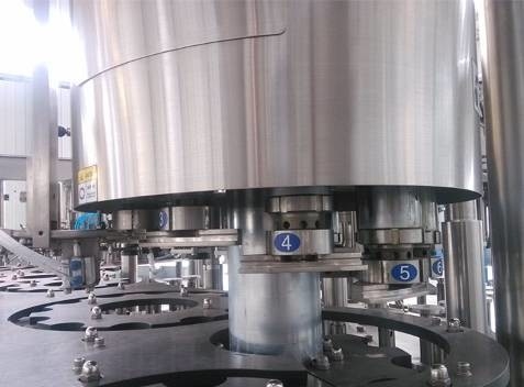Equipamento de engarrafamento 3 da cerveja automática grande da capacidade em 1 5000 Bph - 6000 Bph