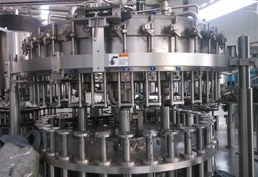 Equipamento de engarrafamento 3 da cerveja automática grande da capacidade em 1 5000 Bph - 6000 Bph