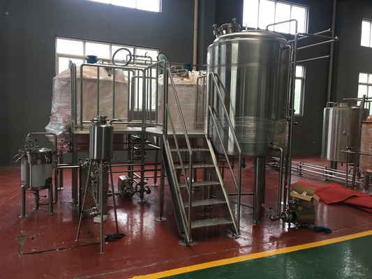 Fermentador de aço inoxidável pequeno dos tanques de fermentação do sistema 10Hl da fabricação de cerveja de cerveja da capacidade