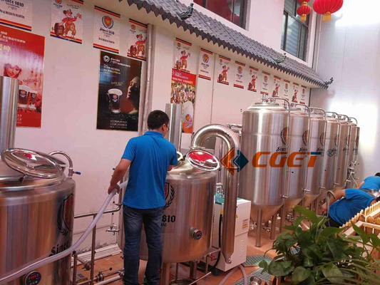 Sistema da fabricação de cerveja do equipamento 500L da fabricação de cerveja de cerveja do ofício do SUS 304 com o CE do ISO habilitado para Rusina